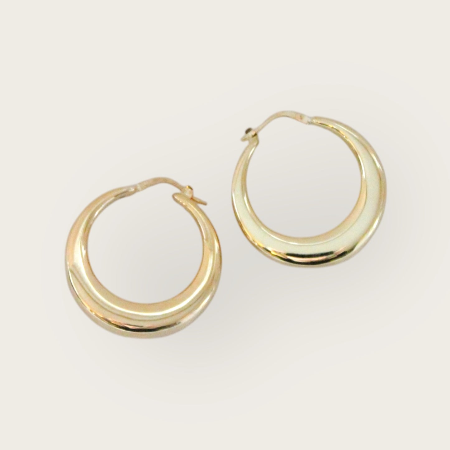 Thick round hoops