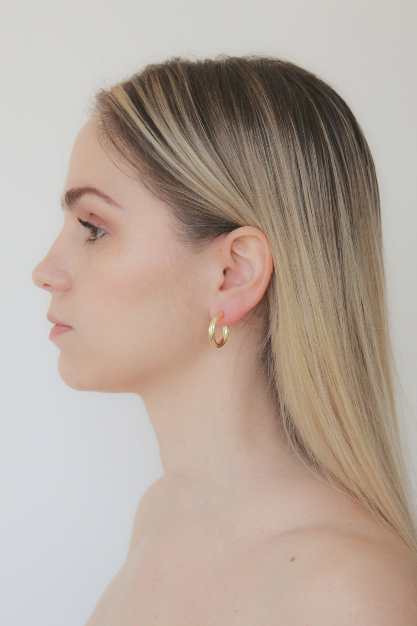 Midi twisted hoops