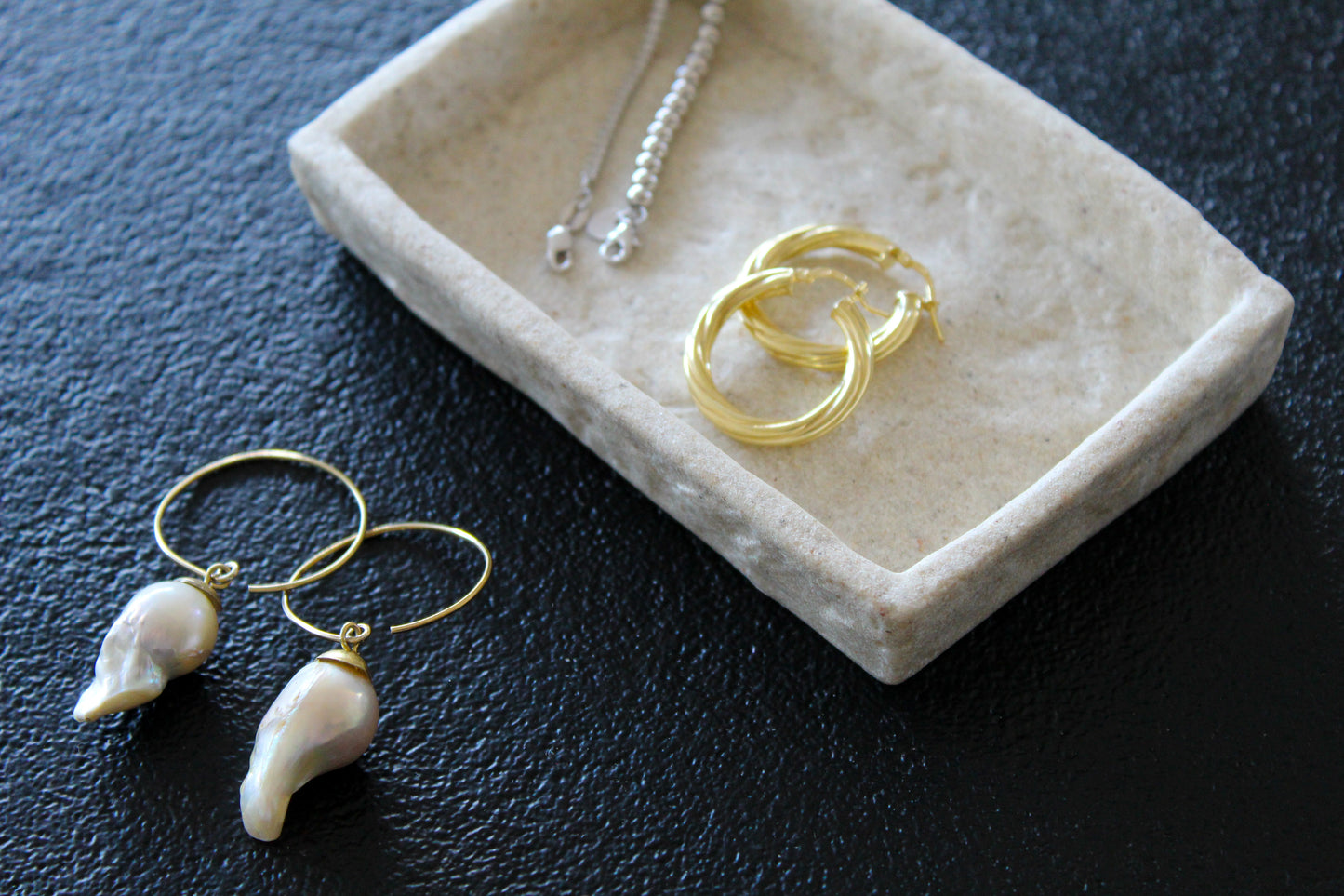 Baroque pearls earrings