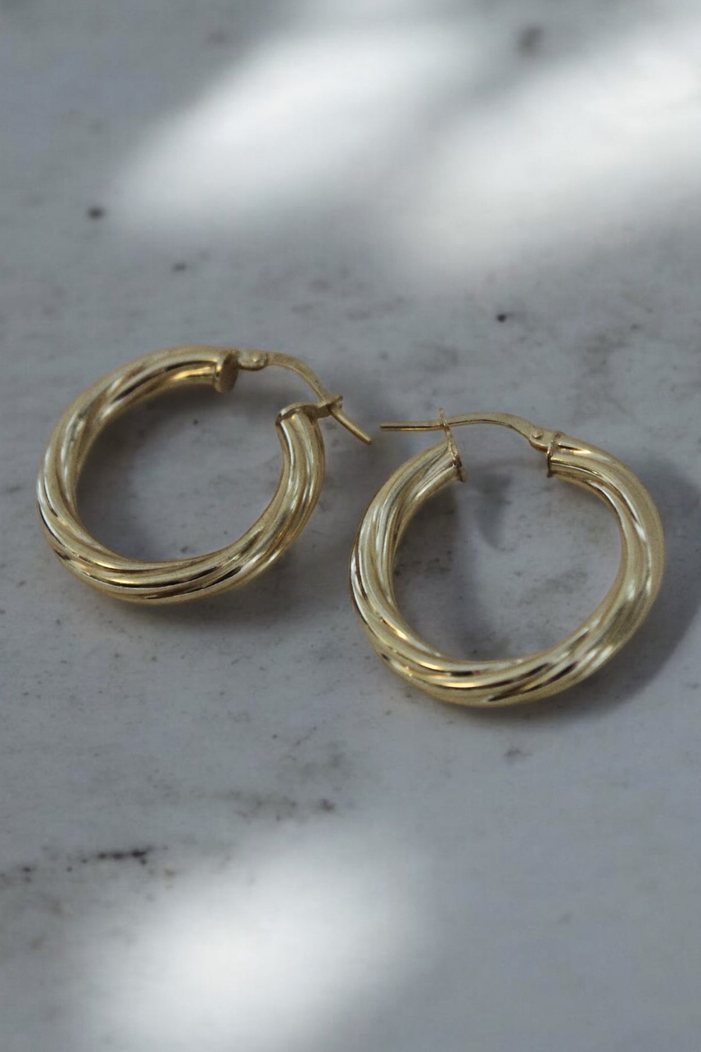 Twisted hoops